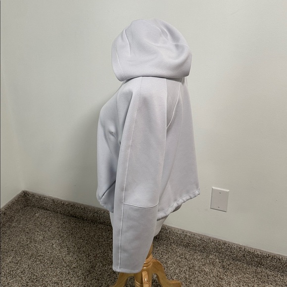🌷 Lululemon Scuba Pullover Hoodie - Picture 2 of 5